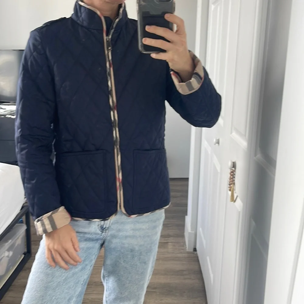 Burberry Navy Quilted Jacket - Picture 2 of 8